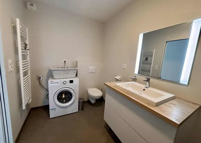 La Tranche-sur-mer, 2 Pièces, 4 Personnes - Fr-1-194-196 Appartement *